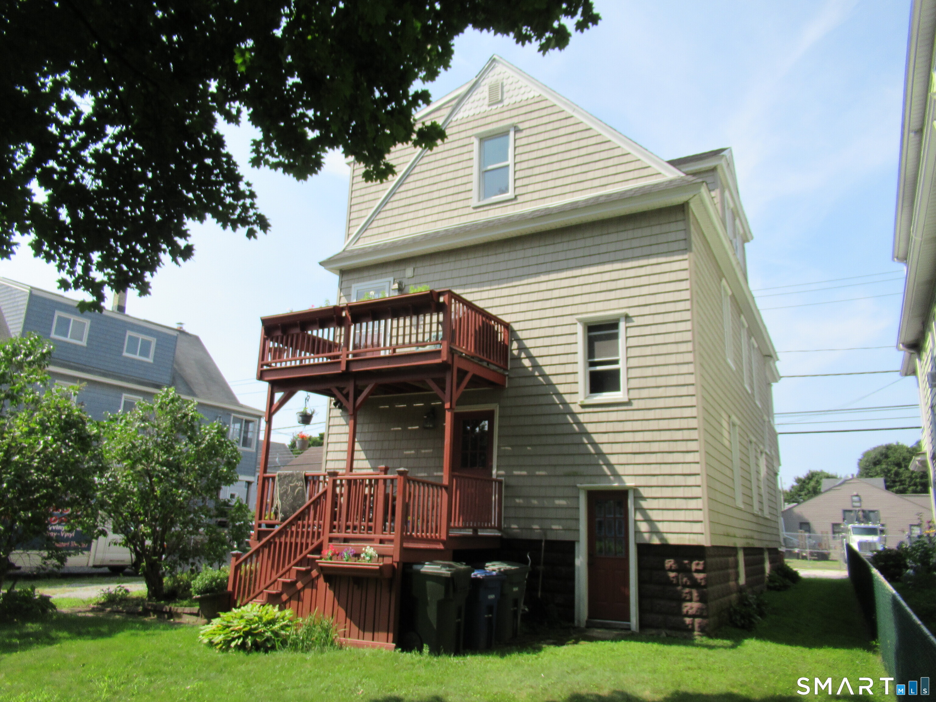 112 Bennett Street Bridgeport CT 06605