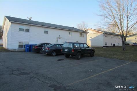 26 Elmview Circle Waterbury CT 06708