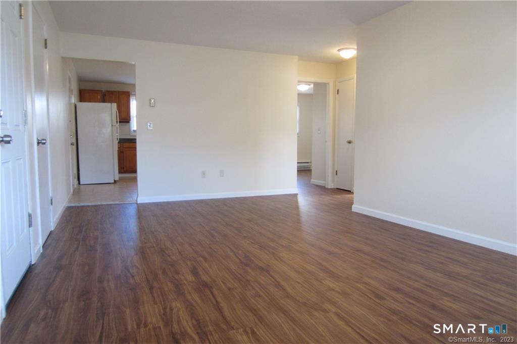 26 Elmview Circle Waterbury CT 06708