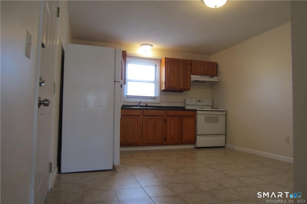26 Elmview Circle Waterbury CT 06708
