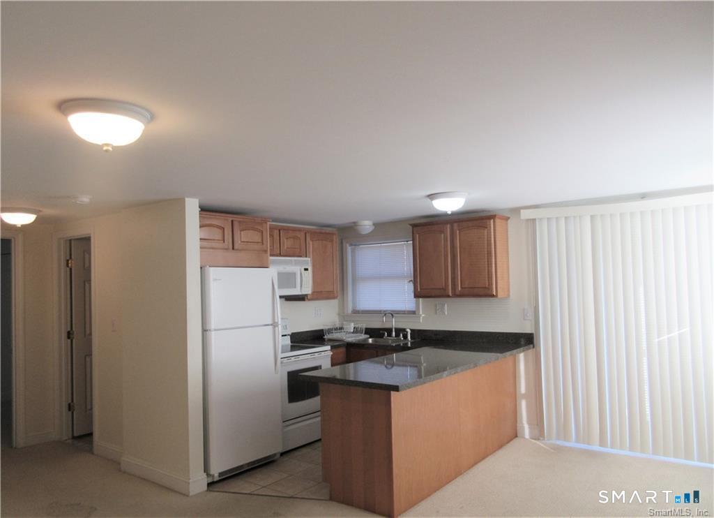 271 Pequot Avenue New London CT 06320