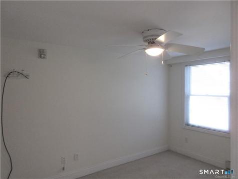 271 Pequot Avenue New London CT 06320