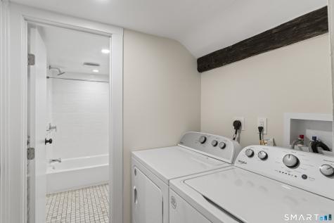 3-A Riverside Road Newtown CT 06482
