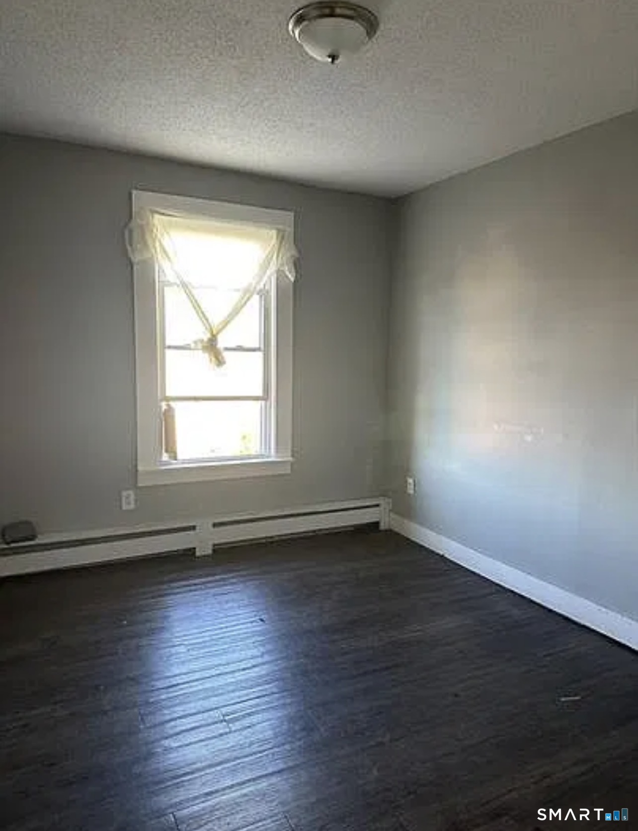 669 East Main Street Waterbury CT 06702