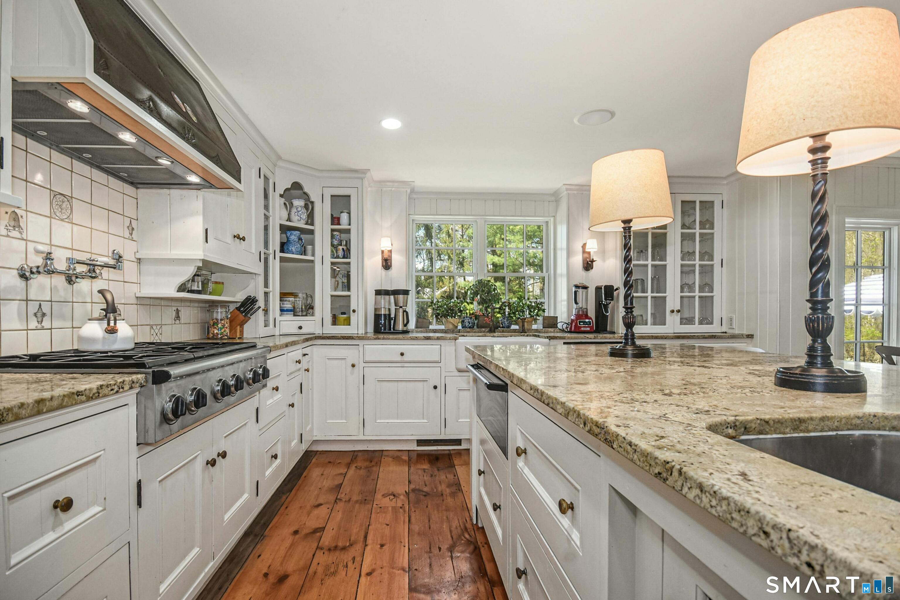 25 Stephanie Lane Darien CT 06820