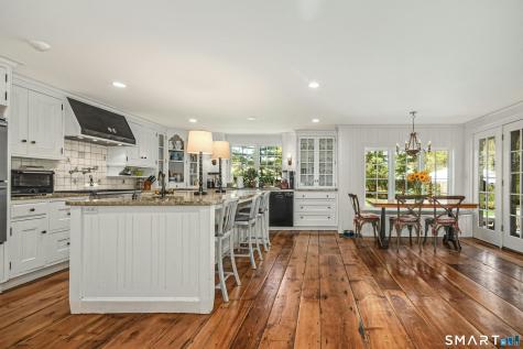 25 Stephanie Lane Darien CT 06820