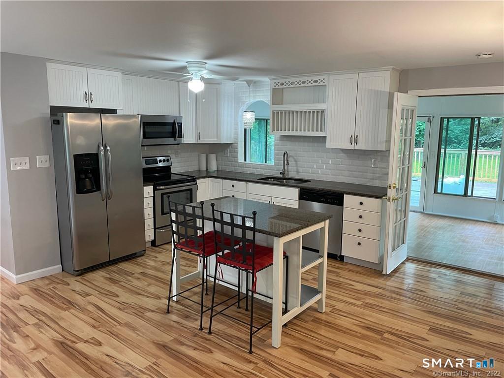 350 Russo Drive Hamden CT 06518