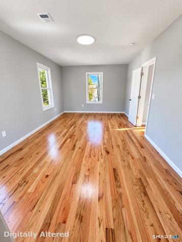 542 Beechmont Avenue Bridgeport CT 06606