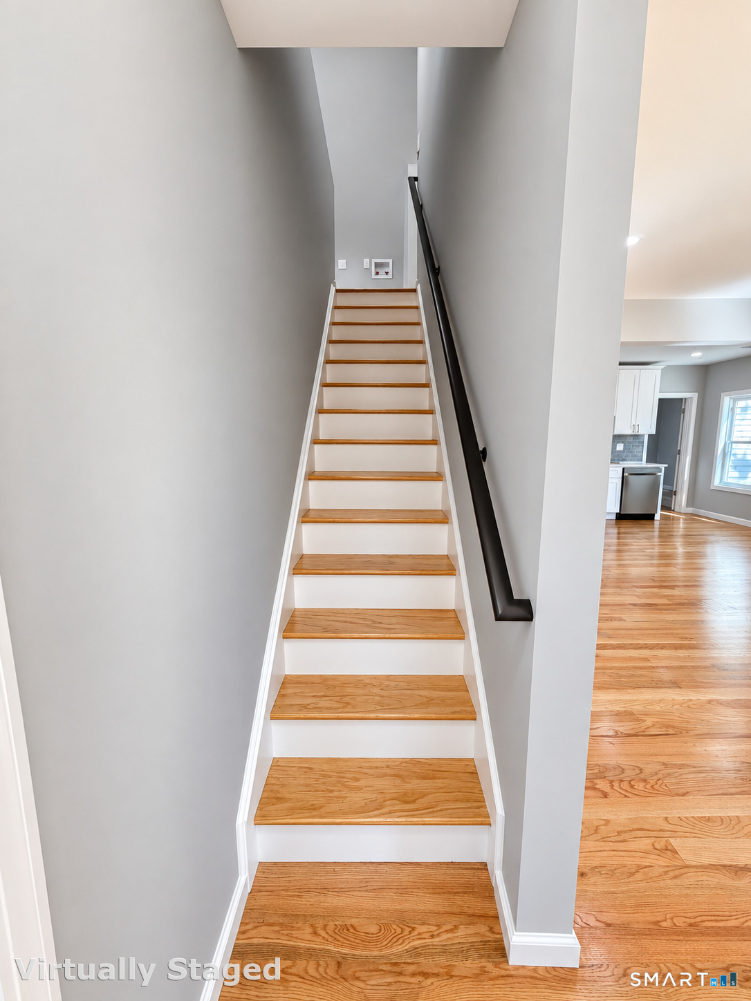 542 Beechmont Avenue Bridgeport CT 06606