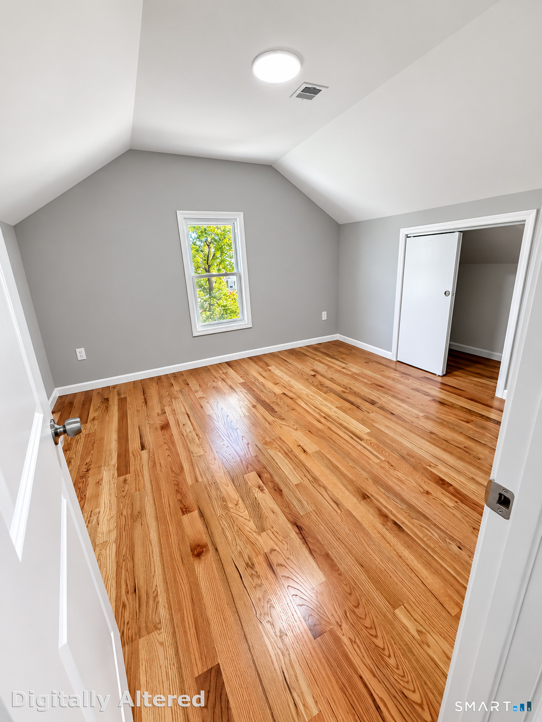 542 Beechmont Avenue Bridgeport CT 06606