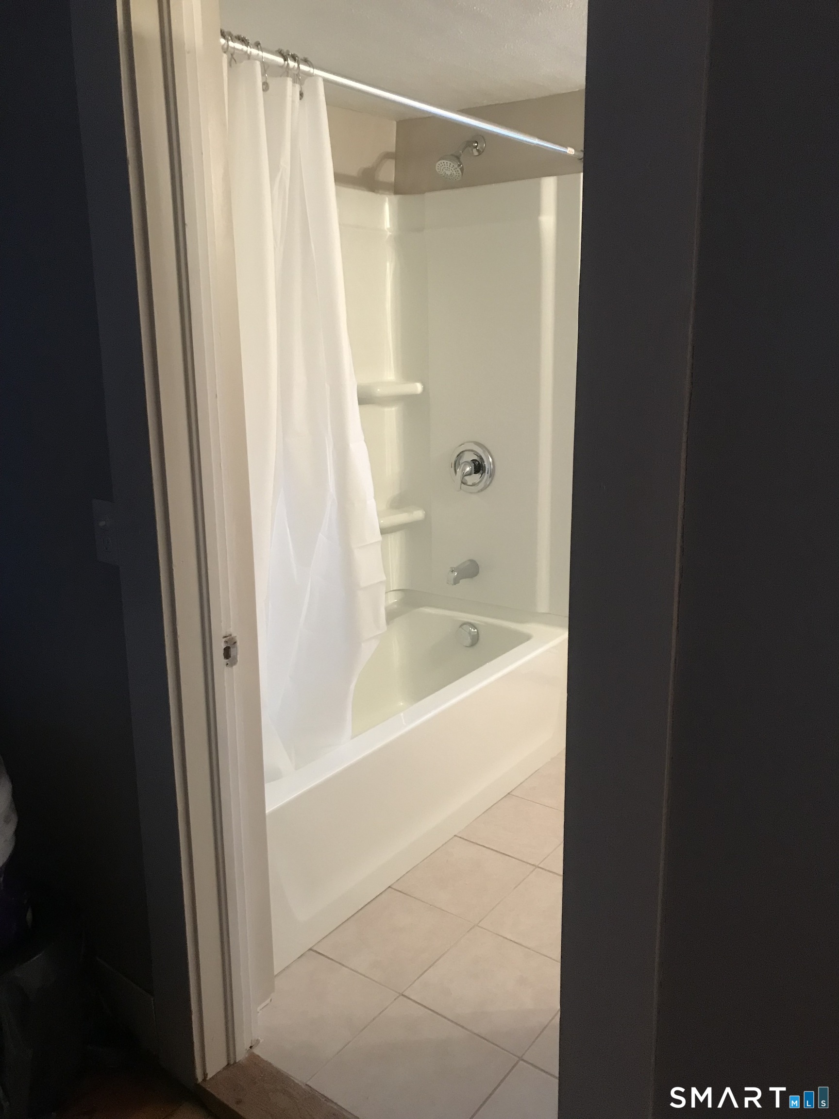 8 Alto Road Burlington CT 06013
