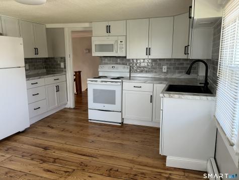 8 Alto Road Burlington CT 06013