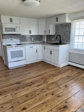 8 Alto Road Burlington CT 06013