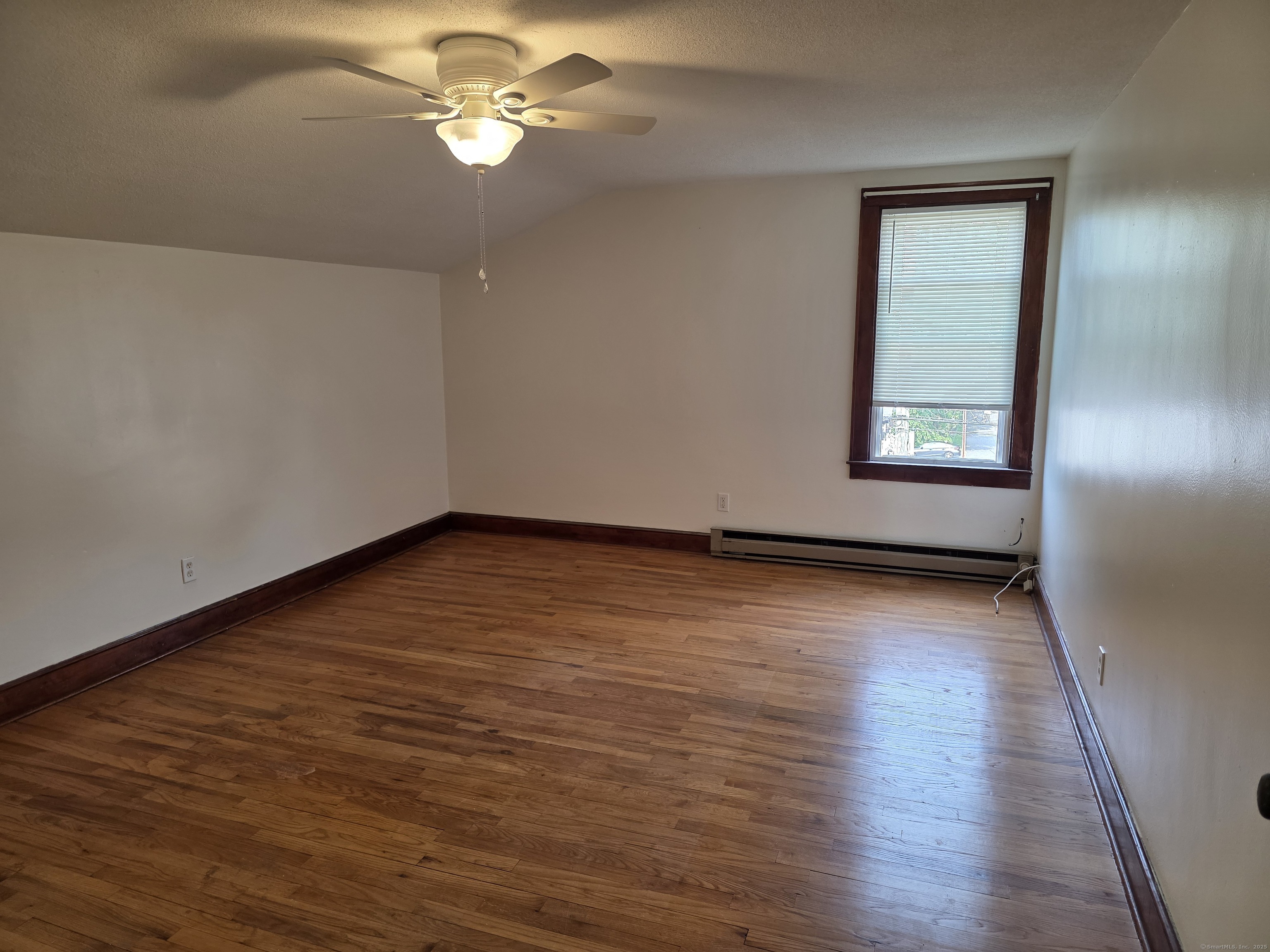 105 1/2 Windsor Street Enfield CT 06082