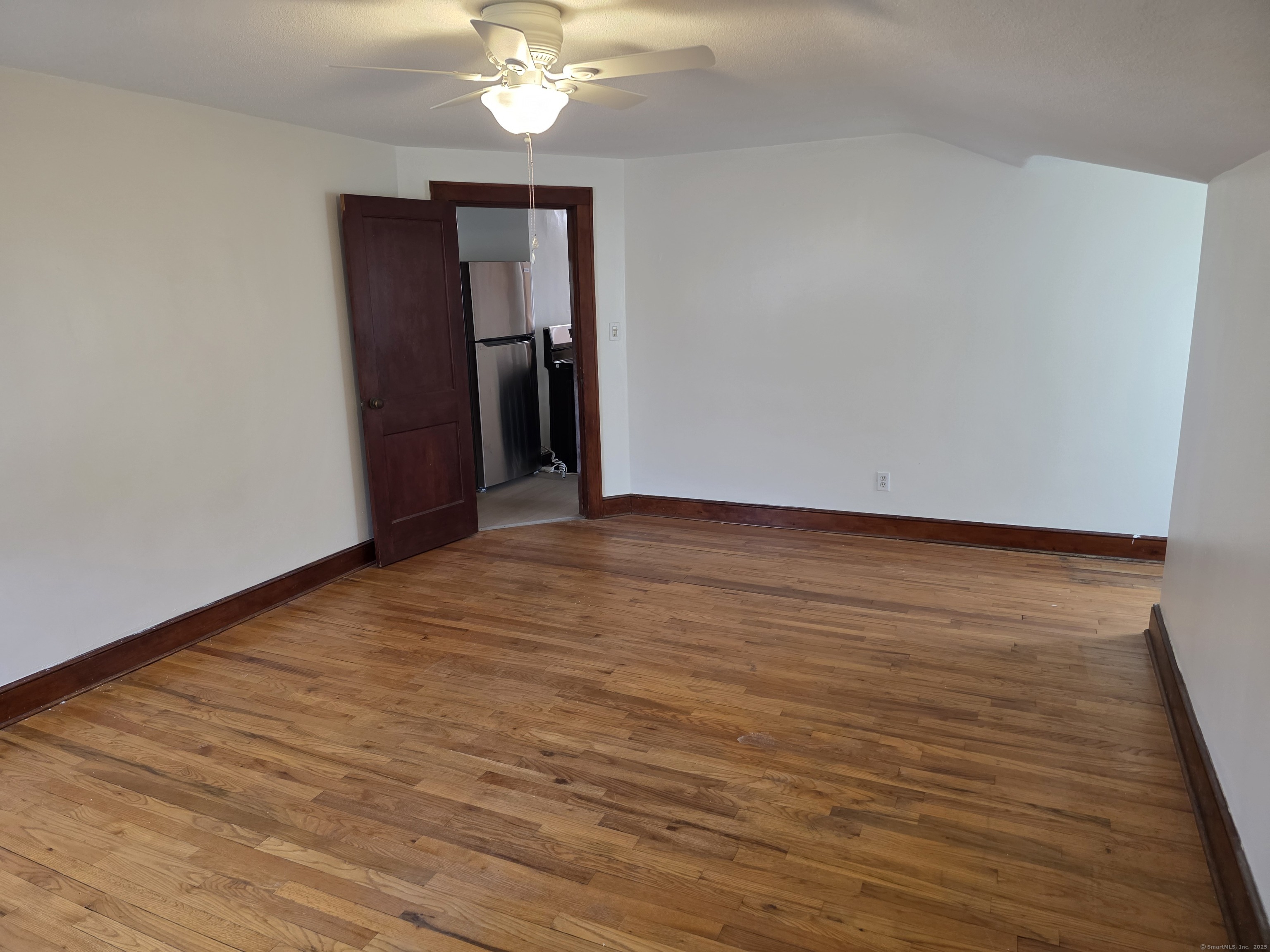 105 1/2 Windsor Street Enfield CT 06082