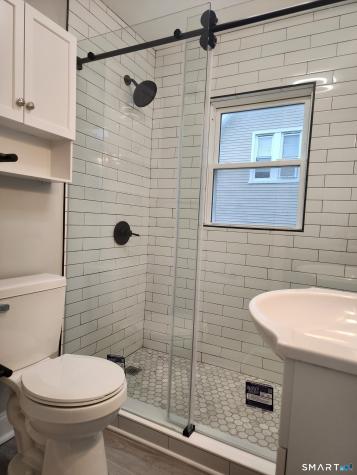 17 Shoreham Terrace Fairfield CT 06824