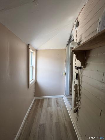 60 Lake Street Middletown CT 06457