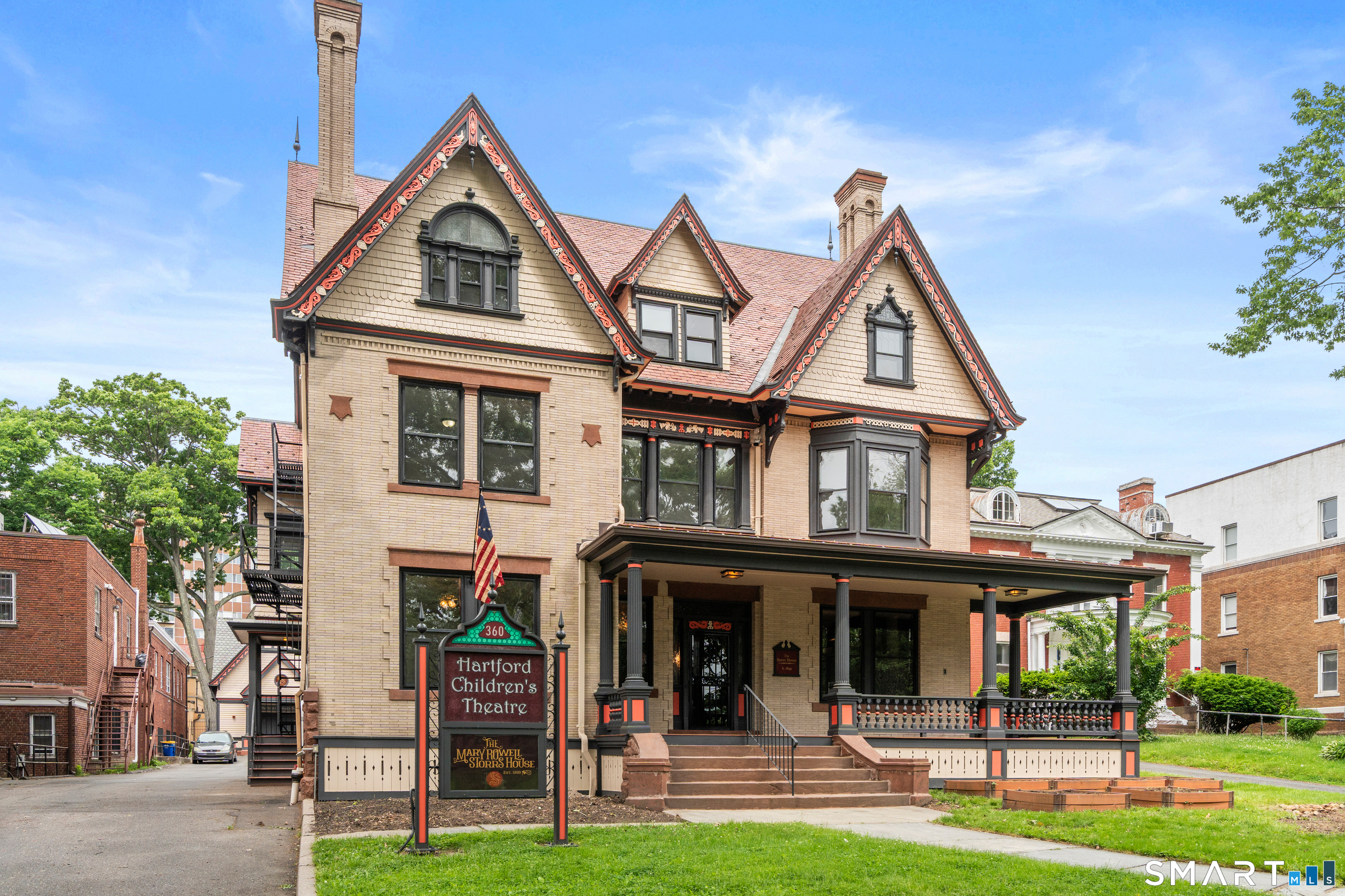 360 Farmington Avenue Hartford CT 06105