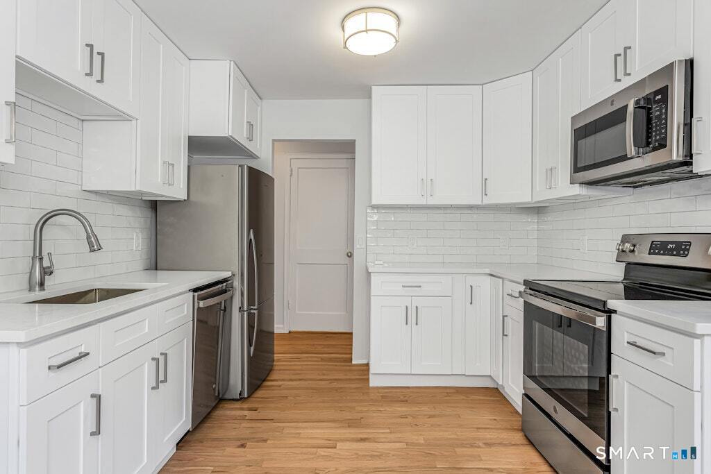 3 Walmsley Road Darien CT 06820