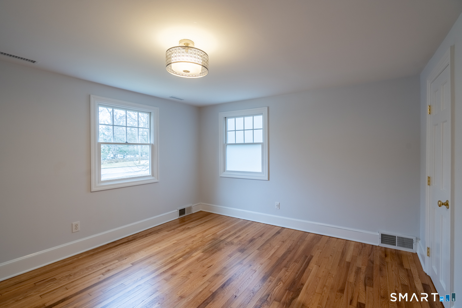 1005 Smith Ridge Road New Canaan CT 06840