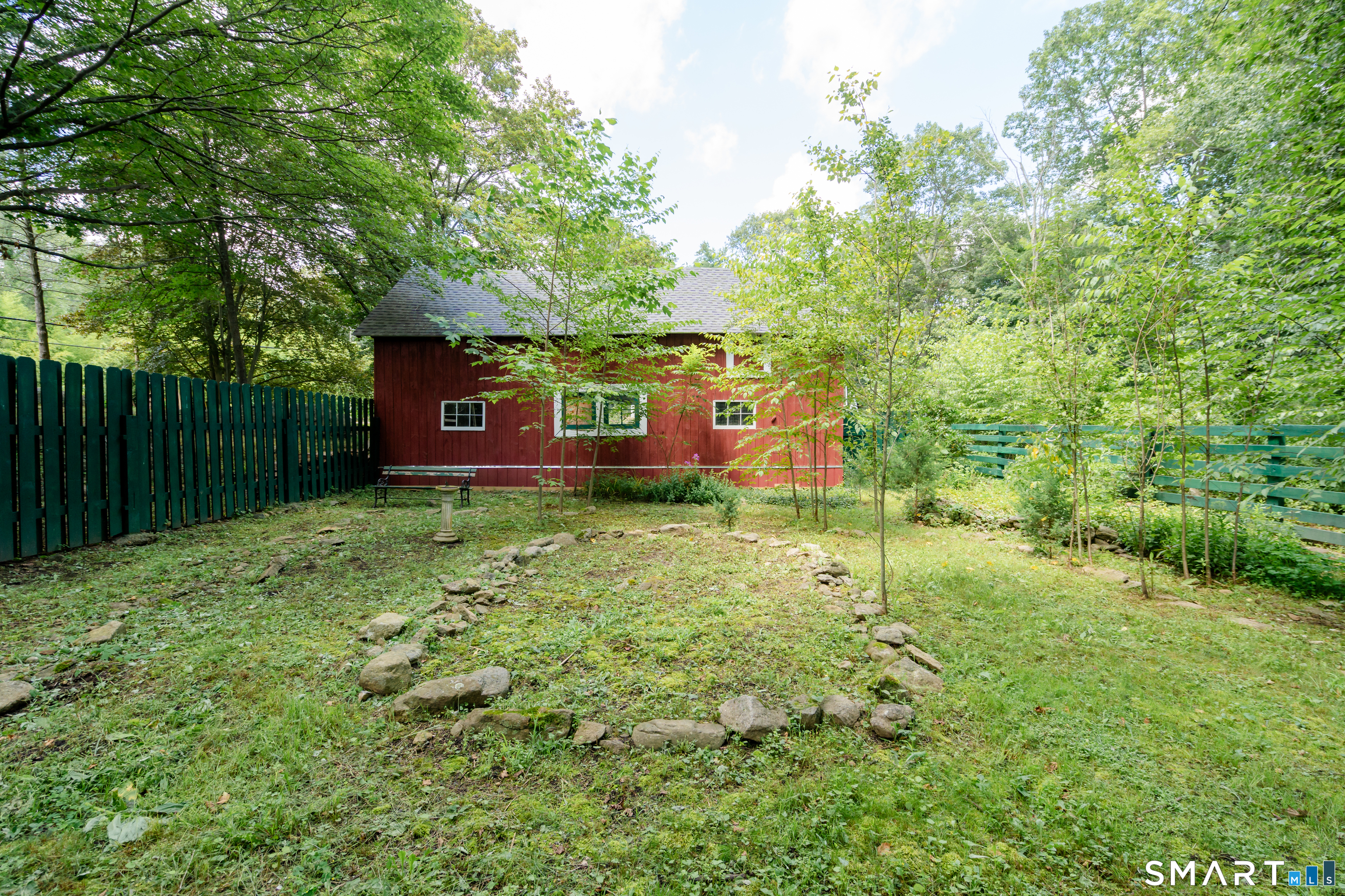 1005 Smith Ridge Road New Canaan CT 06840