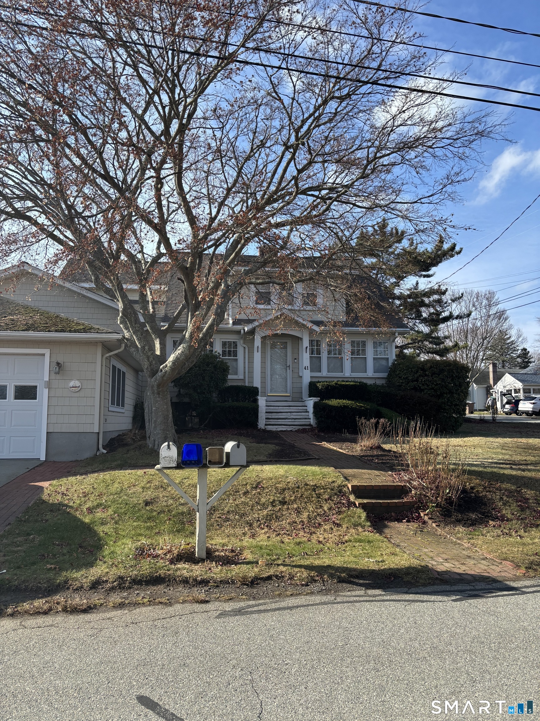 41 Sunrise Avenue East Lyme CT 06357