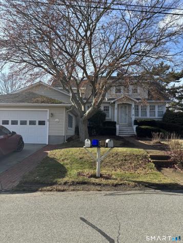 41 Sunrise Avenue East Lyme CT 06357
