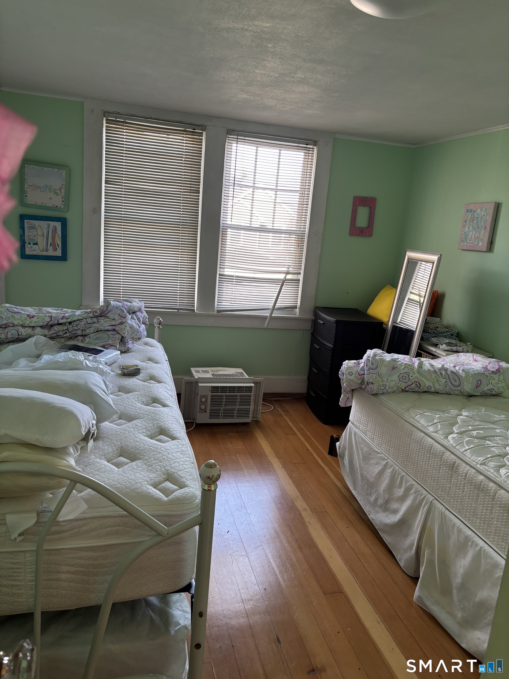 41 Sunrise Avenue East Lyme CT 06357