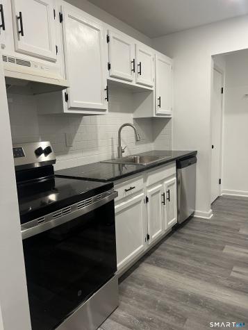 3004 Madison Avenue Bridgeport CT 06606