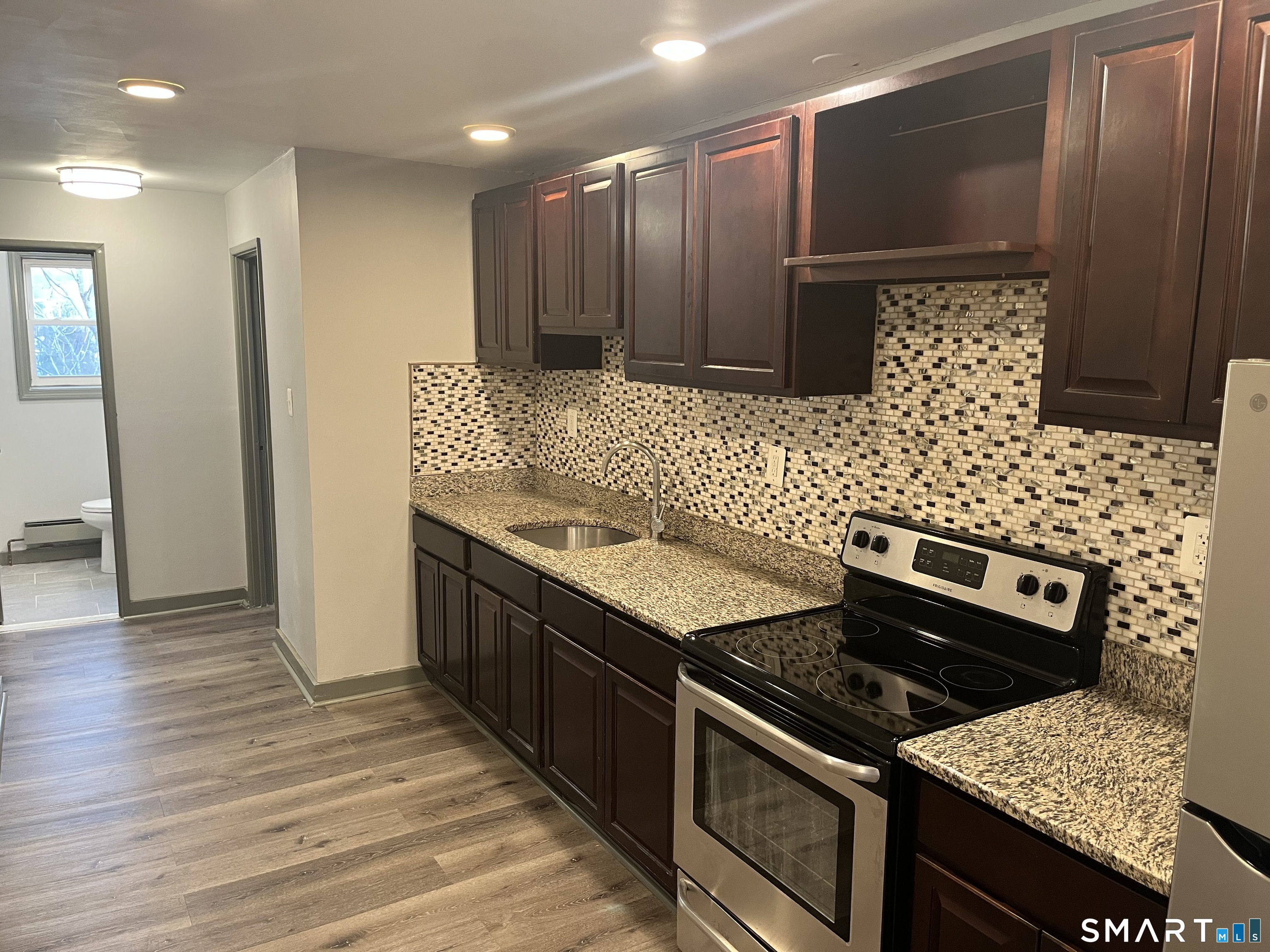 32 Cook Avenue Meriden CT 06451