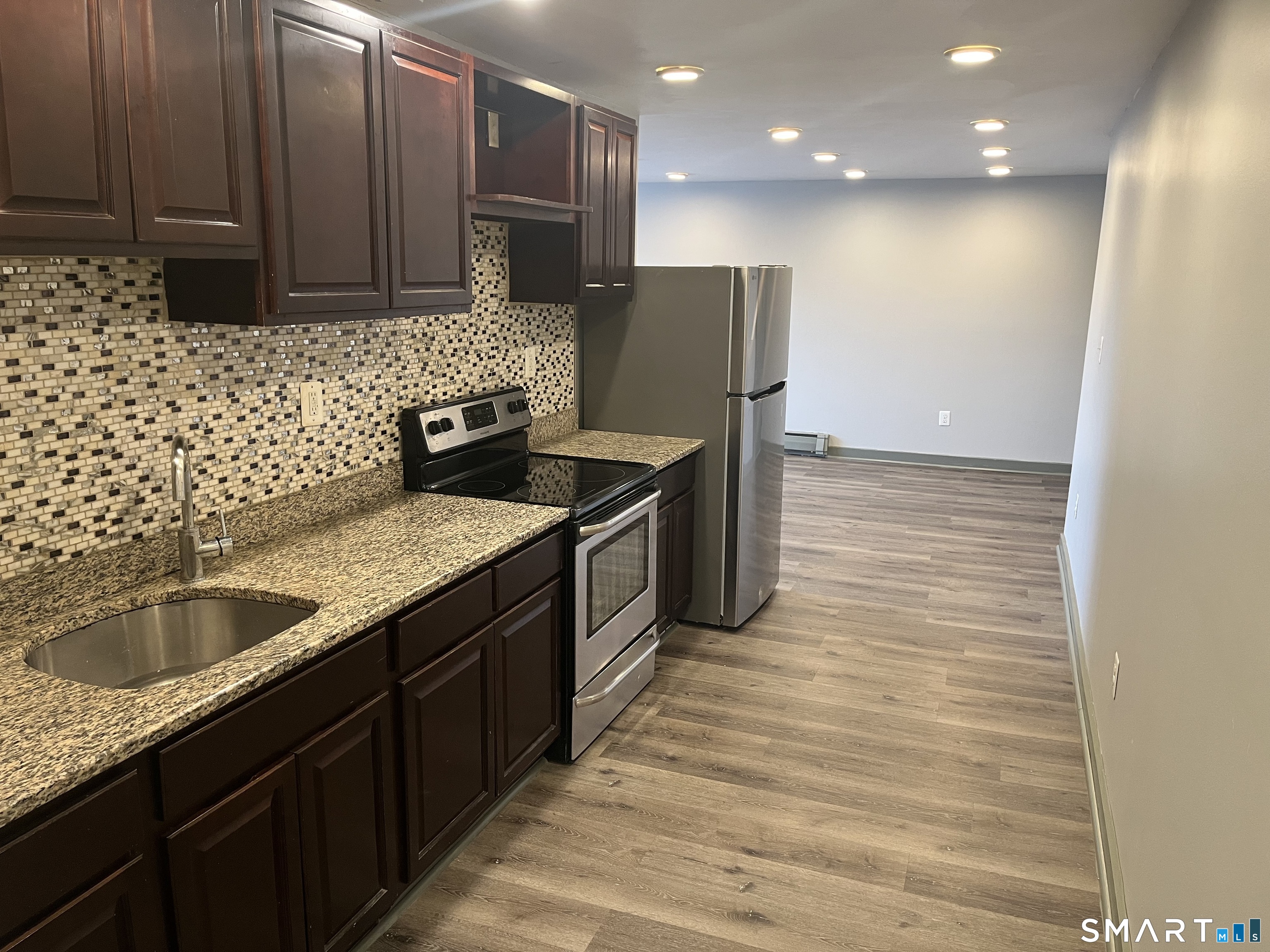 32 Cook Avenue Meriden CT 06451