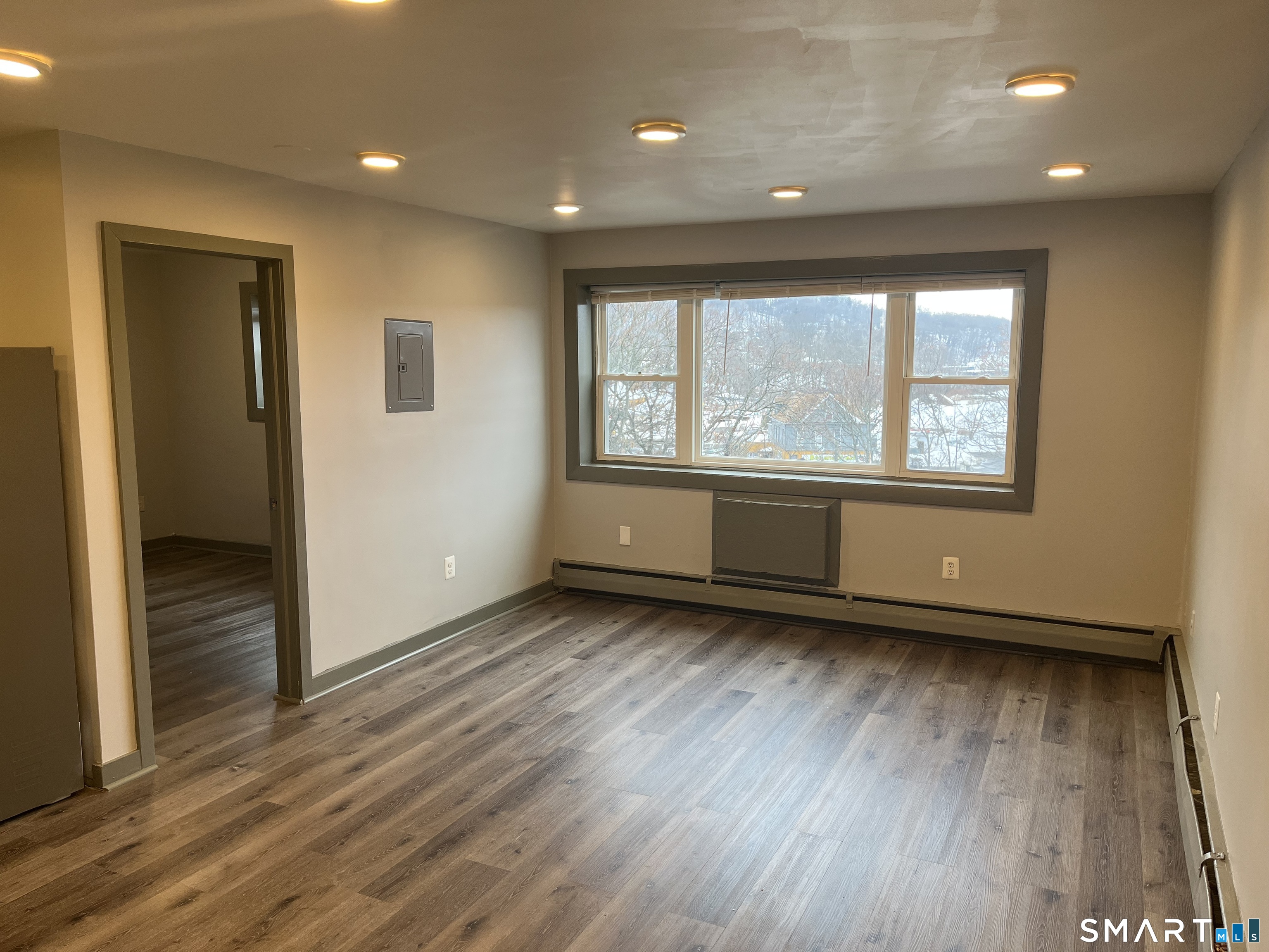 32 Cook Avenue Meriden CT 06451