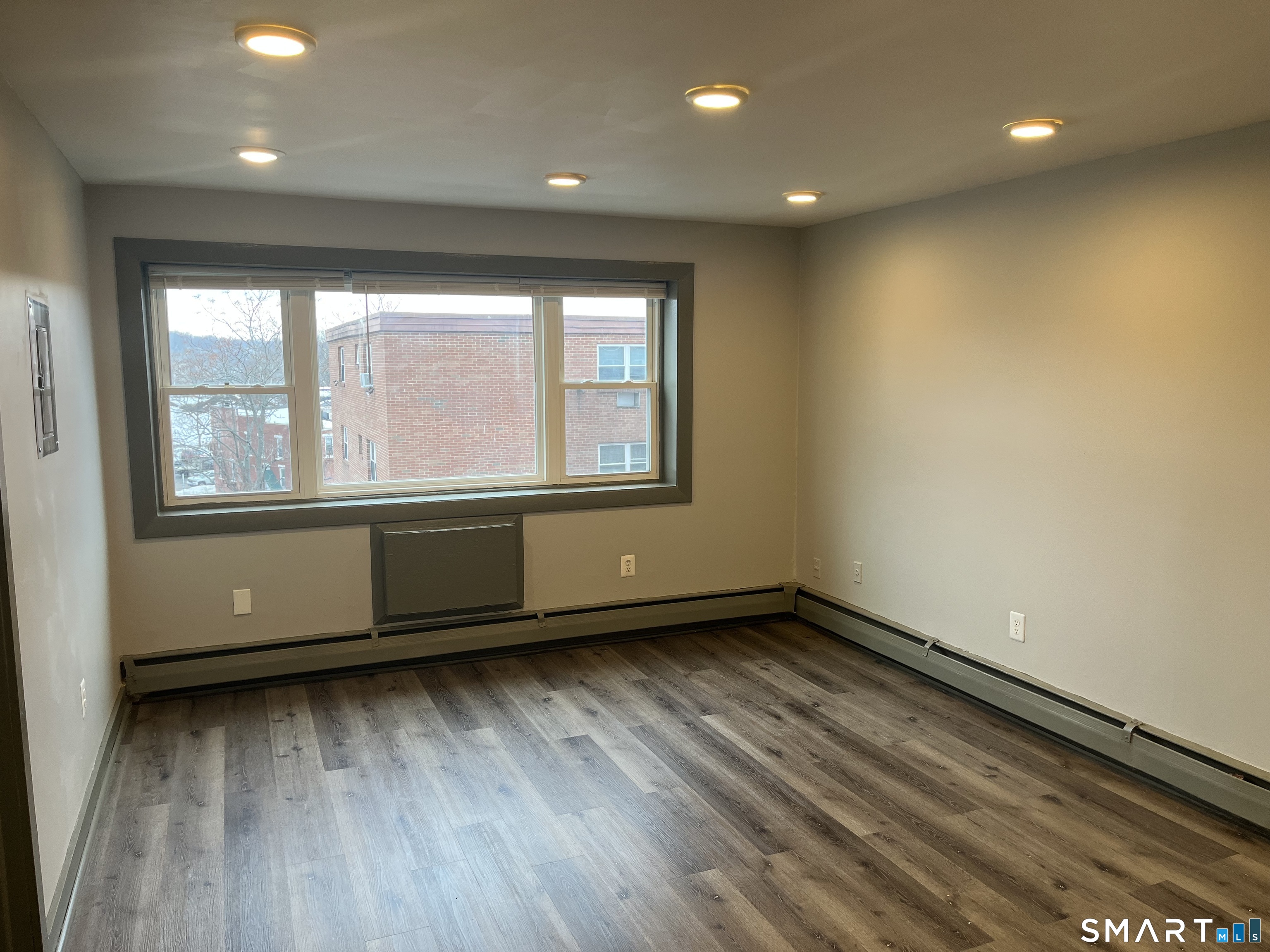 32 Cook Avenue Meriden CT 06451