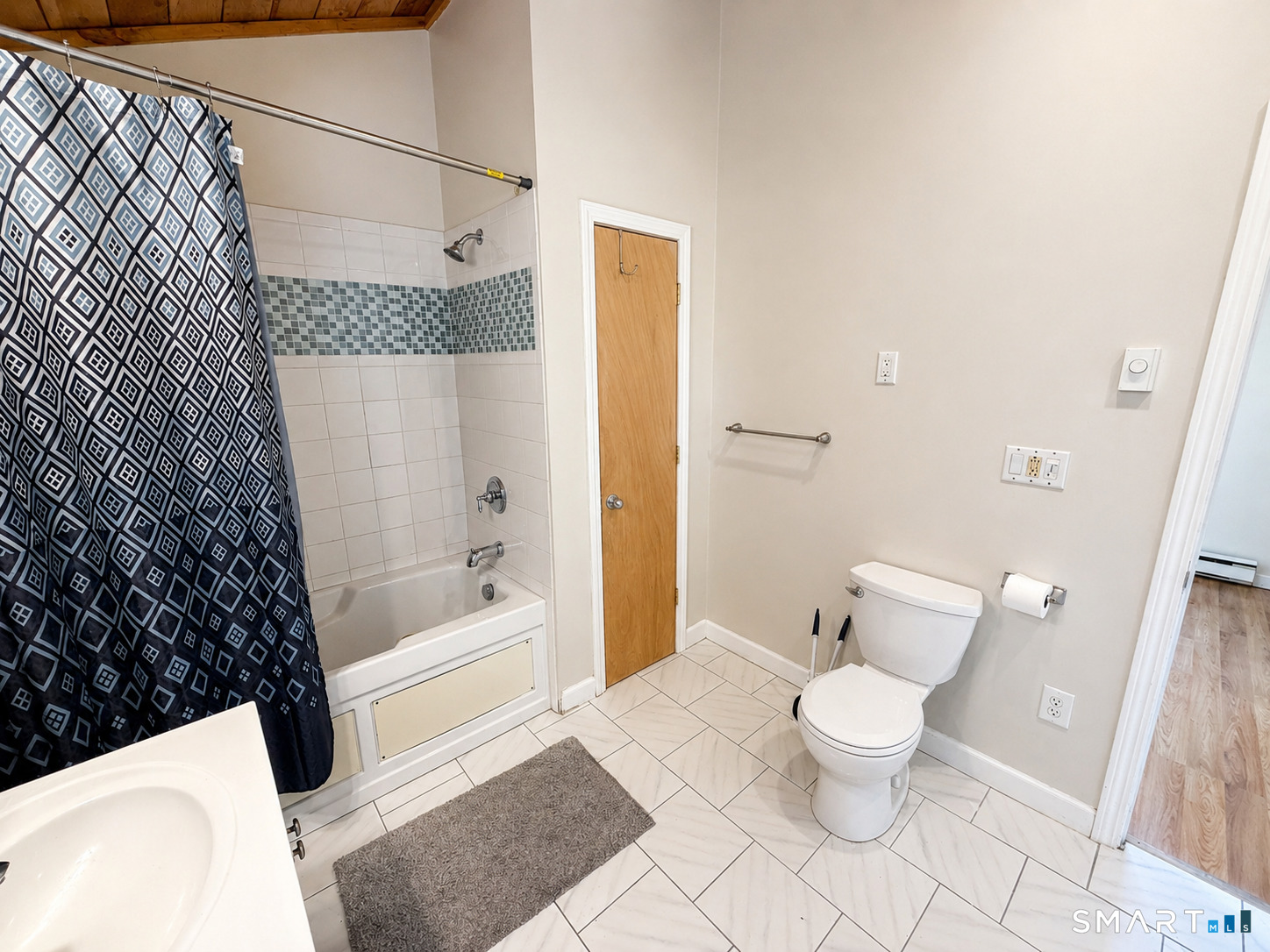311 Racebrook Road Orange CT 06477