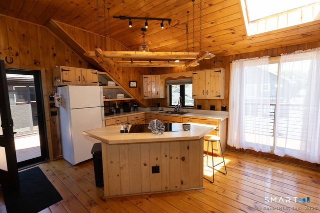 48 Swan Avenue Old Lyme CT 06371
