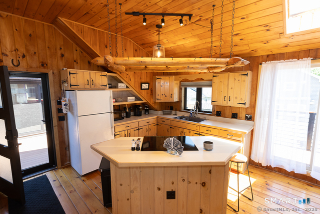 48 Swan Avenue Old Lyme CT 06371