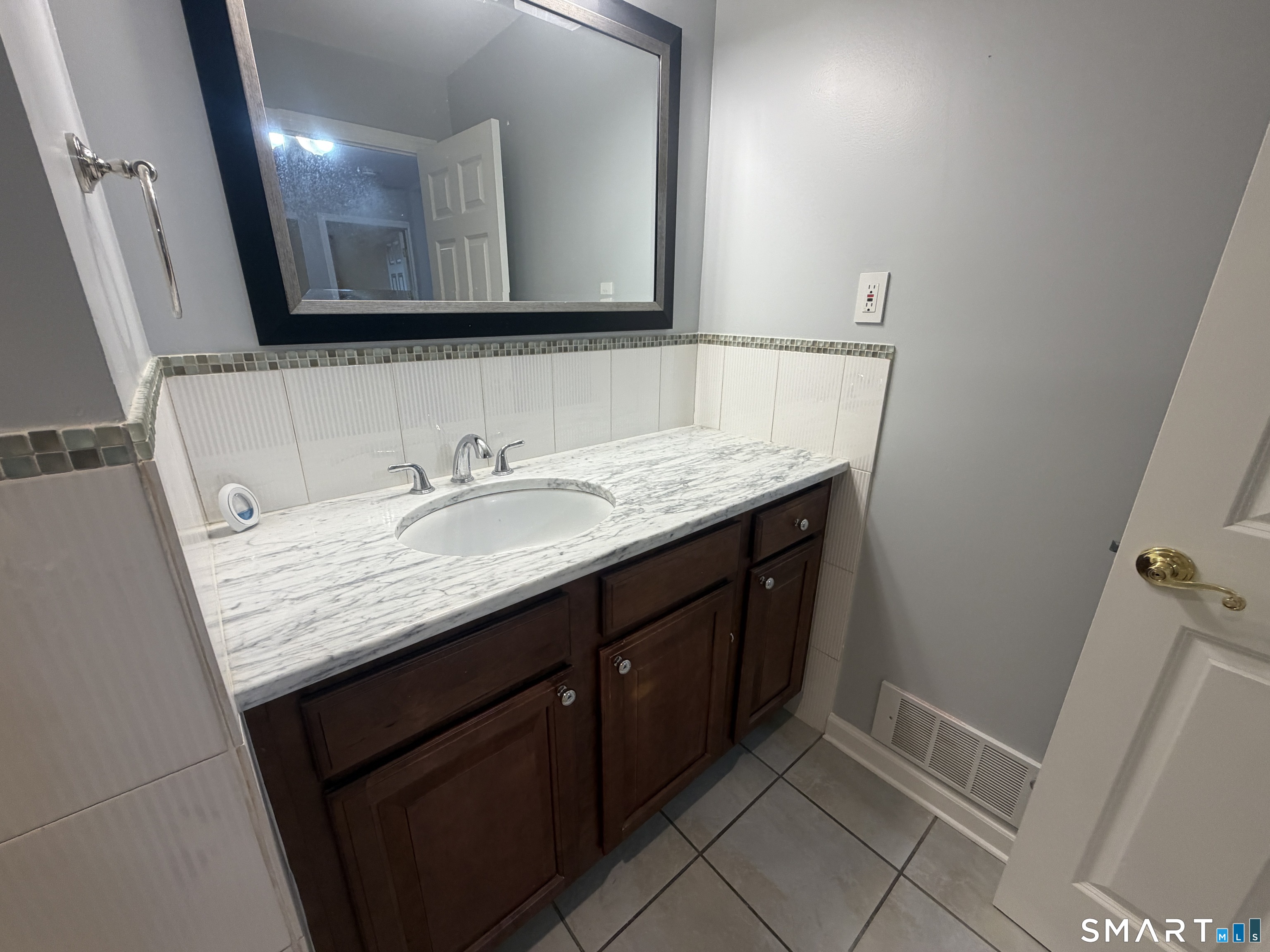1460 Elm Street Stratford CT 06615