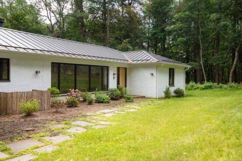 37 Canterbury Road Salisbury CT 06039