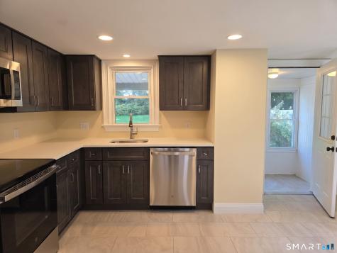47 Jefferson Avenue Danbury CT 06810
