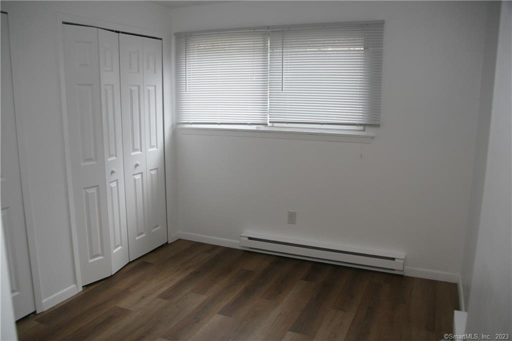 15 Kent Court Ashford CT 06278