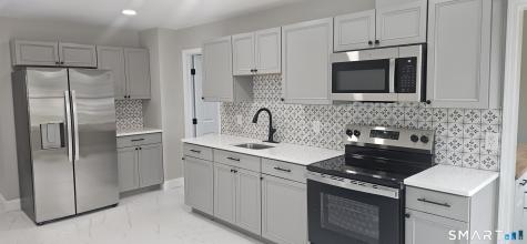 112 Larrabee Street East Hartford CT 06108