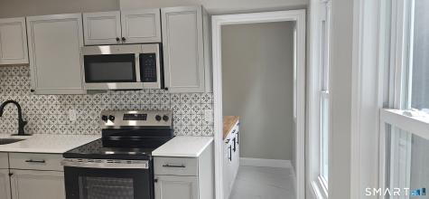112 Larrabee Street East Hartford CT 06108
