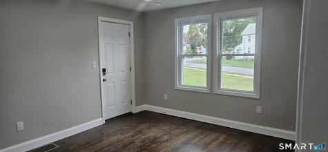 112 Larrabee Street East Hartford CT 06108