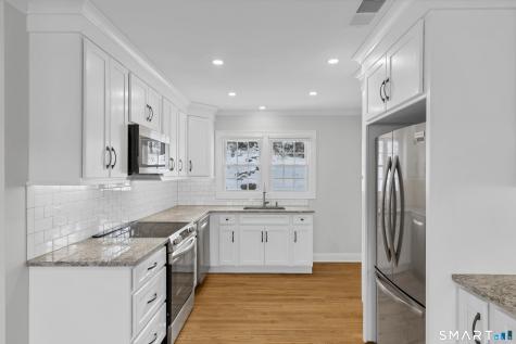 122 North Street Guilford CT 06437
