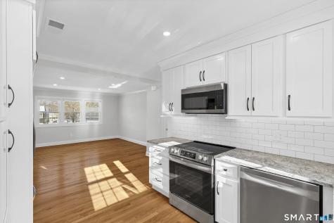 122 North Street Guilford CT 06437