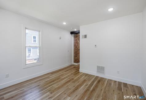 122 High Street Bristol CT 06010
