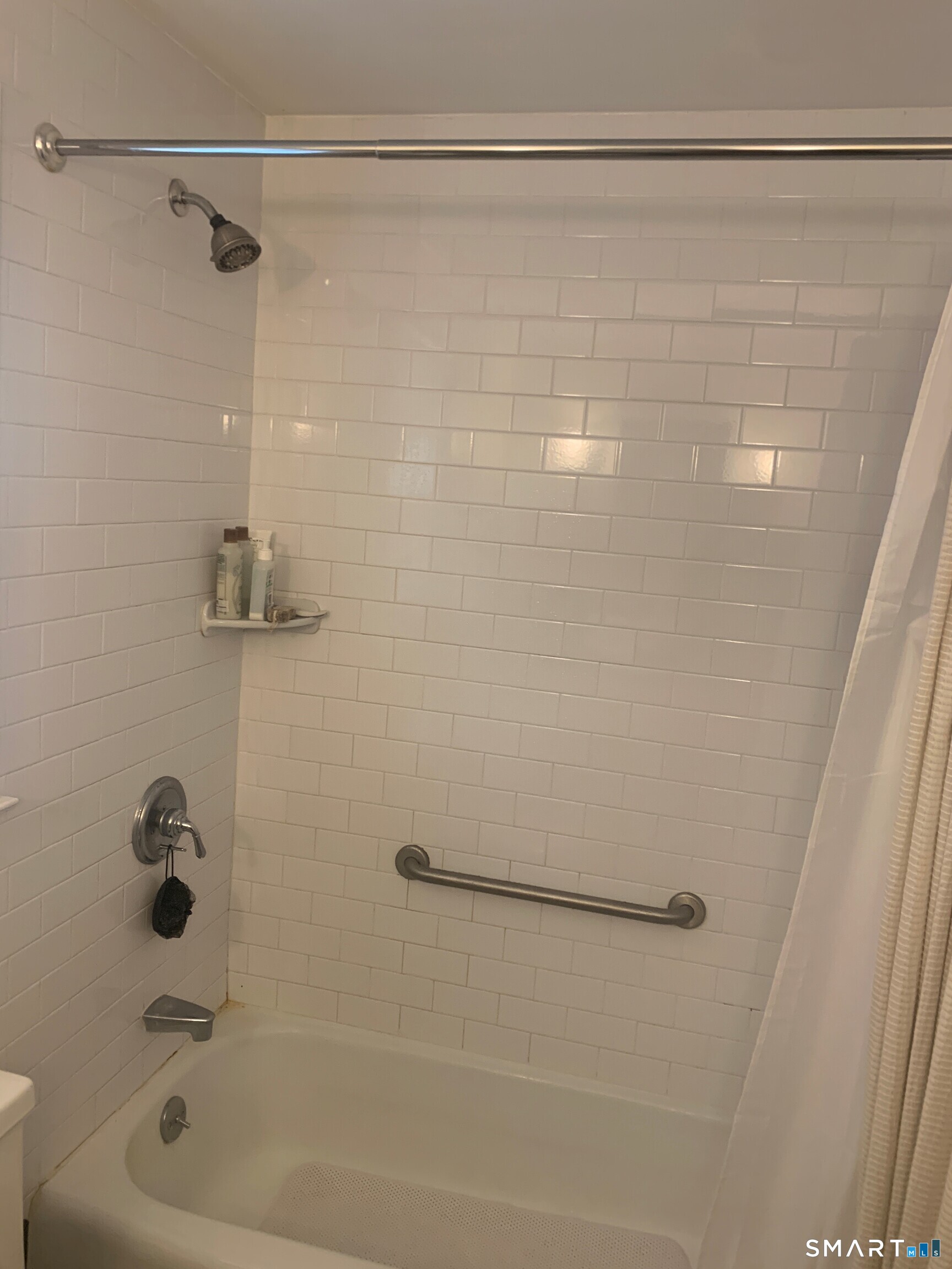 80 Heritage Hill Road New Canaan CT 06840