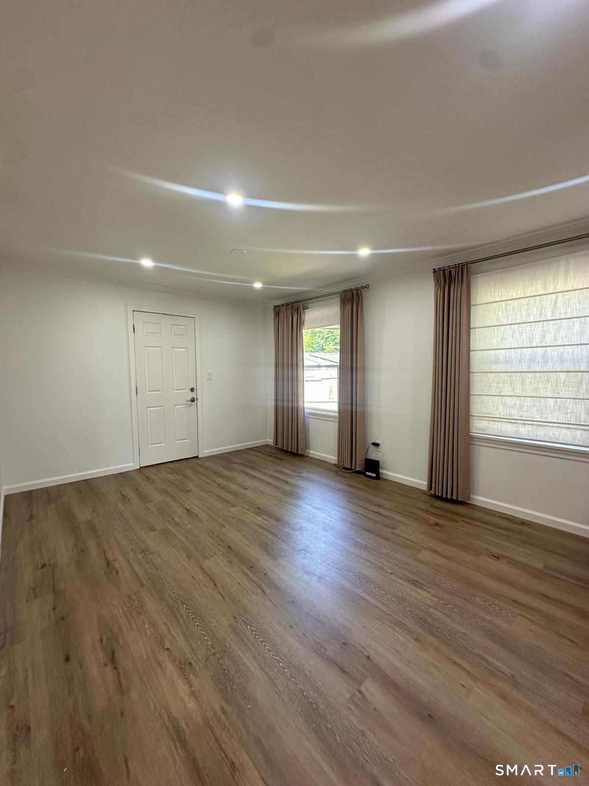 199 Dupont Place Bridgeport CT 06610