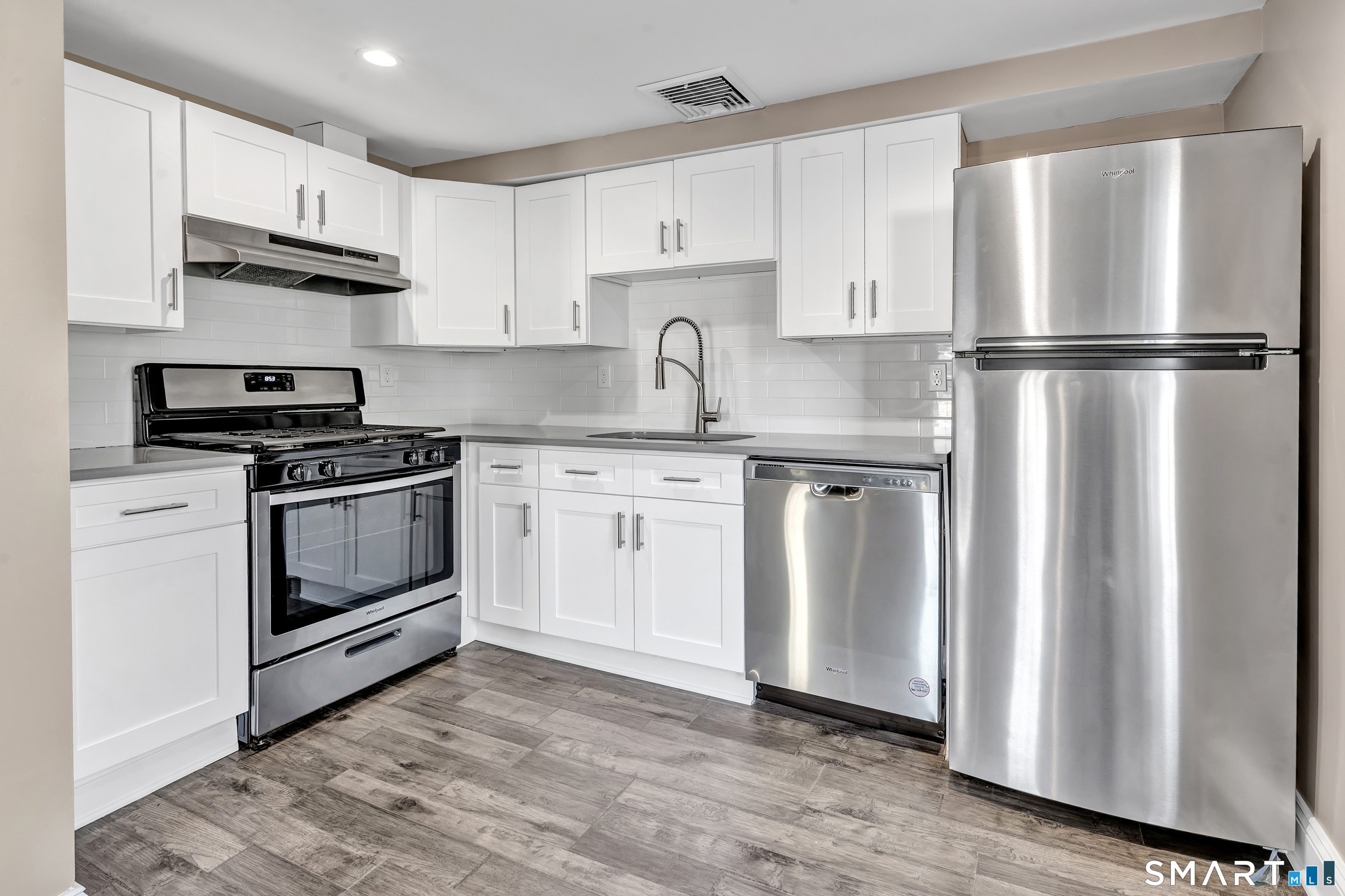 418 Howe Avenue Shelton CT 06484
