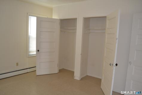 835 Bank Street New London CT 06320